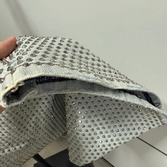 Alice + Olivia TRISH EMBELLISHED JEAN - Picture 5 of 11